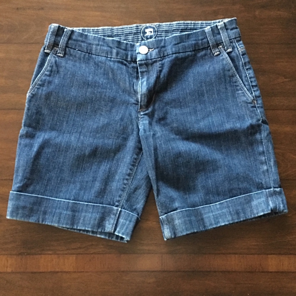 Joes Jean shorts women’s fit roll cuff Bermuda